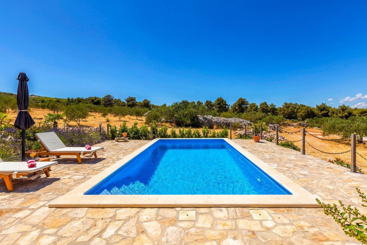 Magical Island Home Supetar Ngoại thất bức ảnh